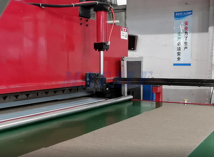 Cross-cutting-and-output-end-product