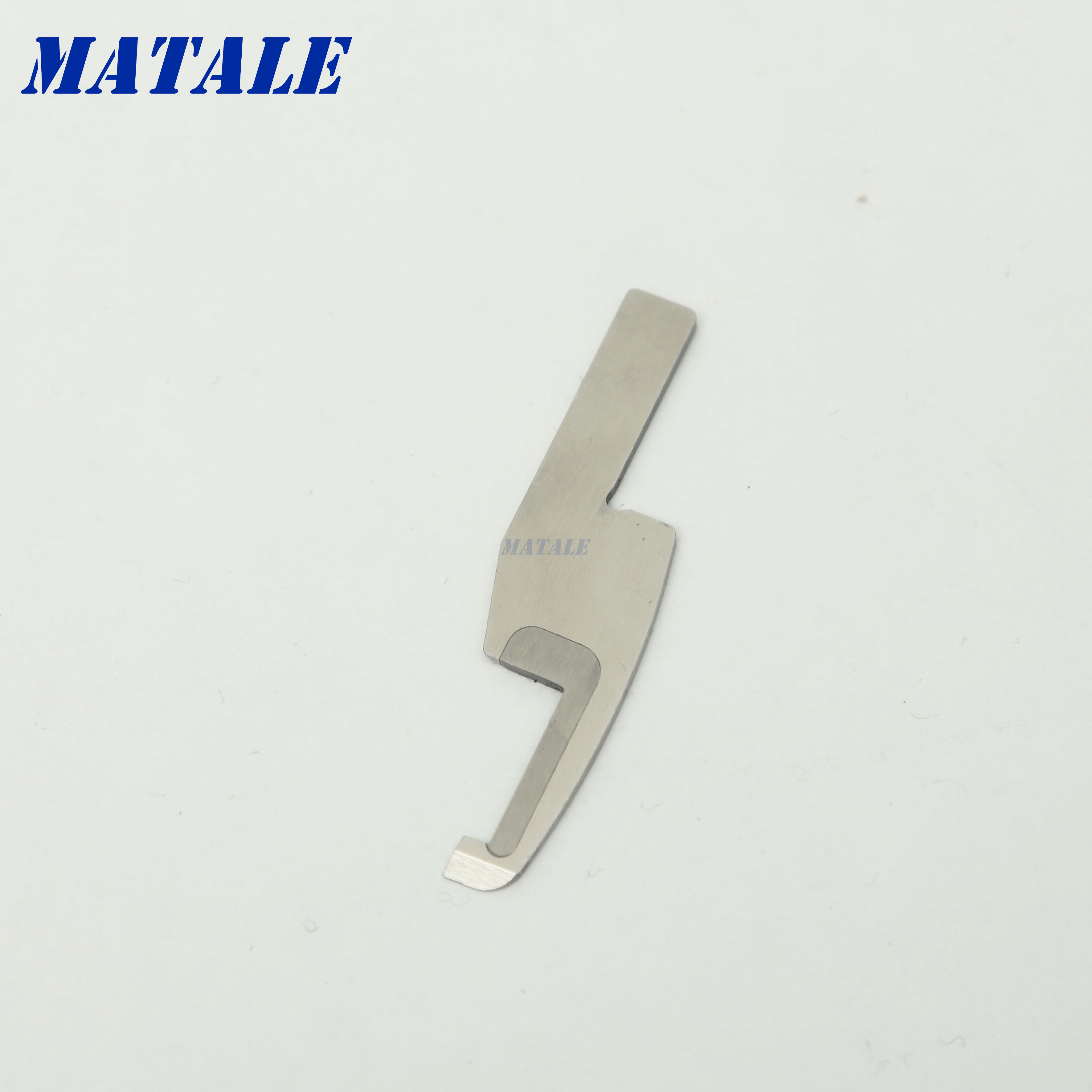 Hook For Carpet Machine