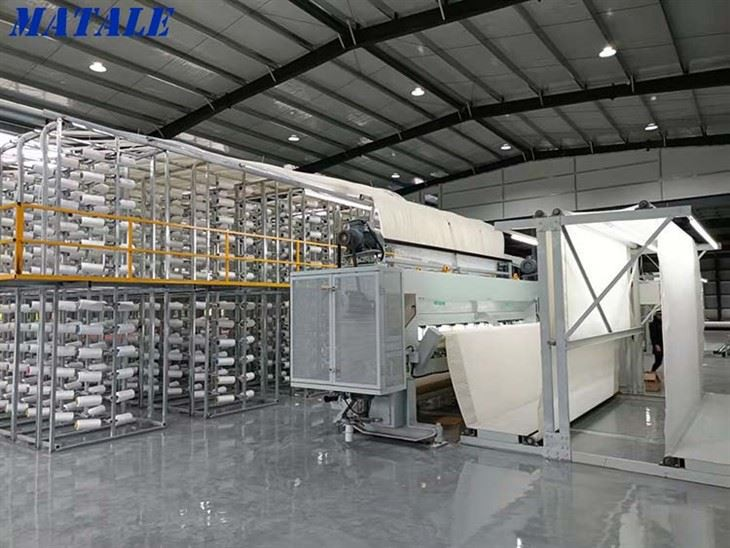 Level Cut Tufting Machine